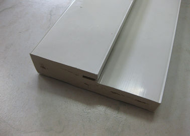 Bâti imperméable solide de mousse de PVC réutilisé par blanc de châssis de porte et de fenêtre